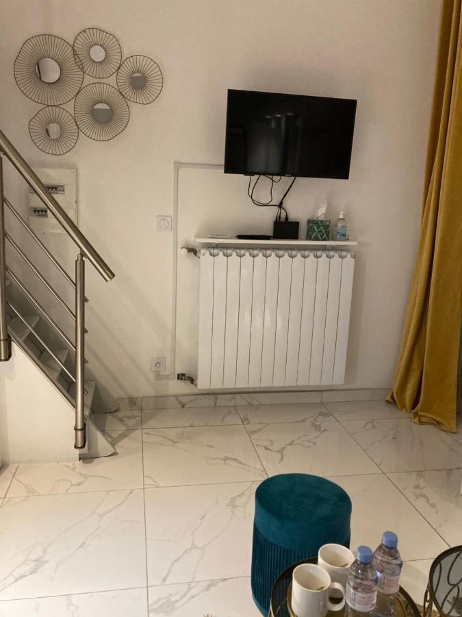 Appartement T1 Centre Ville, Vieil Antibes, Port, Gare et Plage 4PERS Extérieur photo