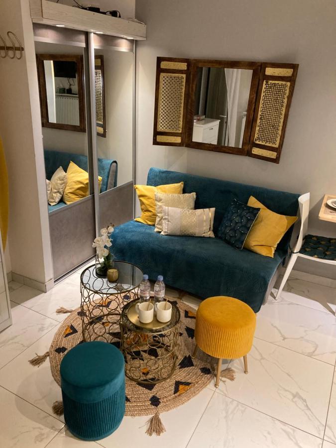 Appartement T1 Centre Ville, Vieil Antibes, Port, Gare et Plage 4PERS Extérieur photo
