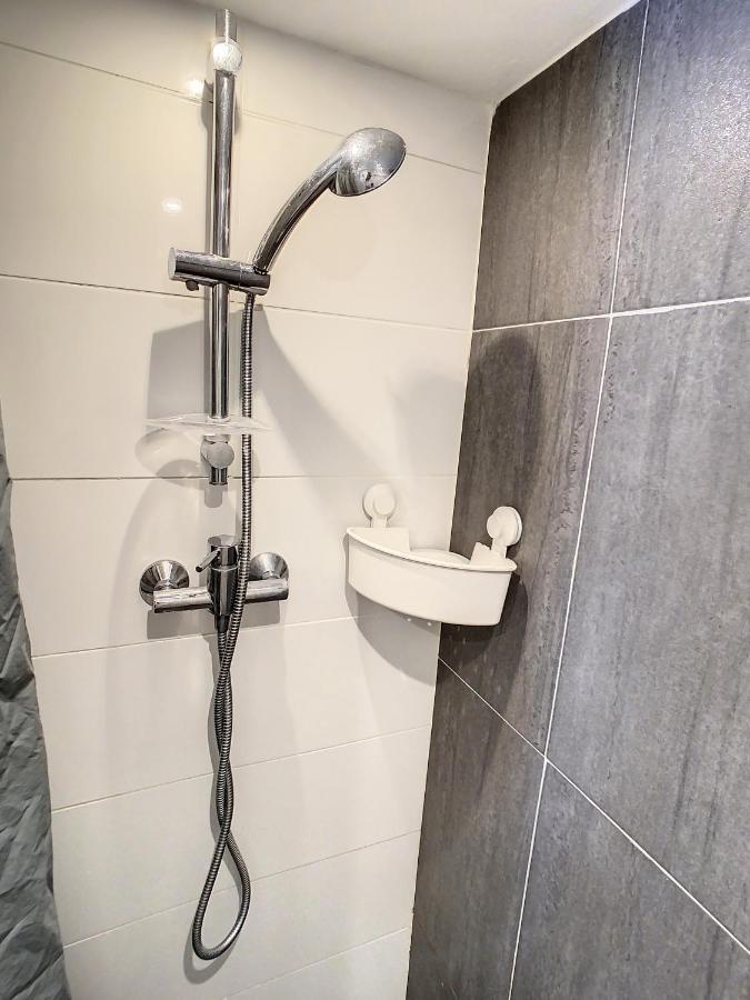 Appartement T1 Centre Ville, Vieil Antibes, Port, Gare et Plage 4PERS Extérieur photo